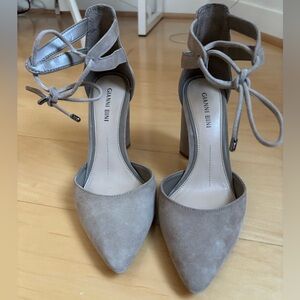 Gianni Bini Tan Suede Women's Heels